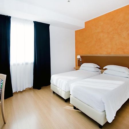 Hotel Ibis Styles Roma Vintage Camera foto