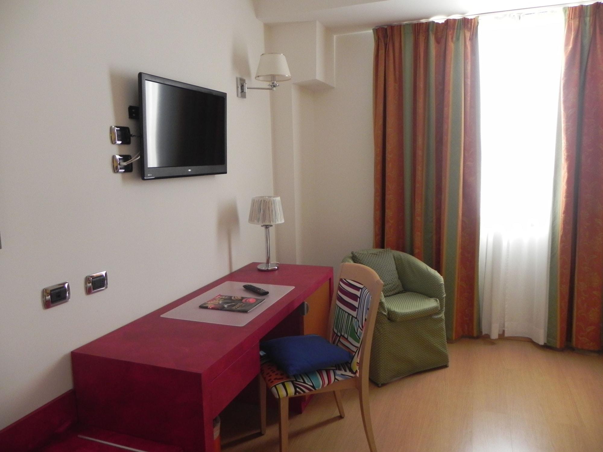 Hotel Ibis Styles Roma Vintage Esterno foto