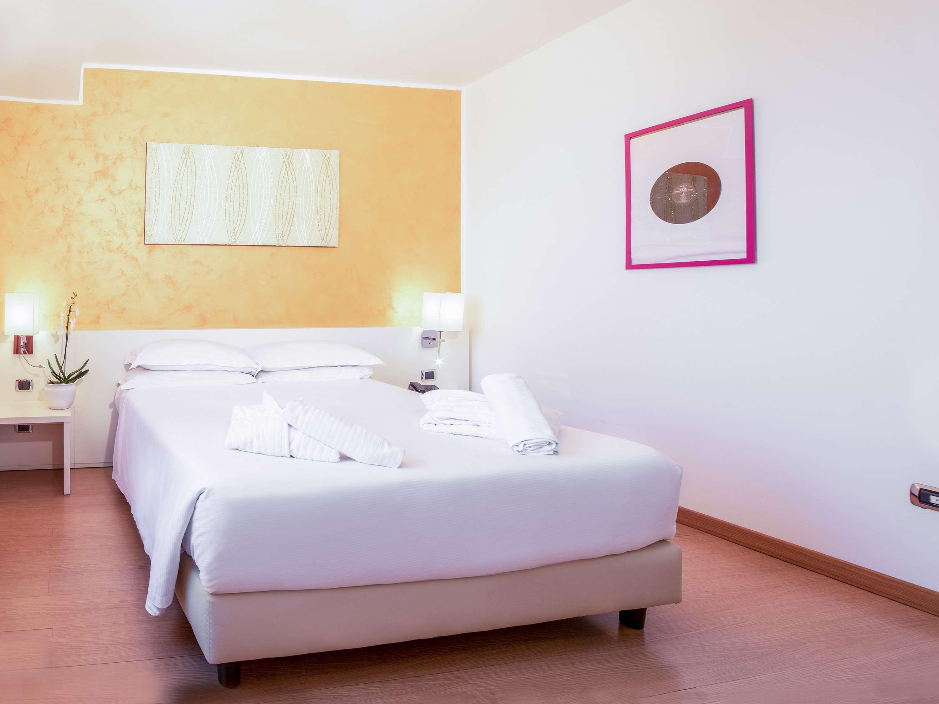 Hotel Ibis Styles Roma Vintage Esterno foto
