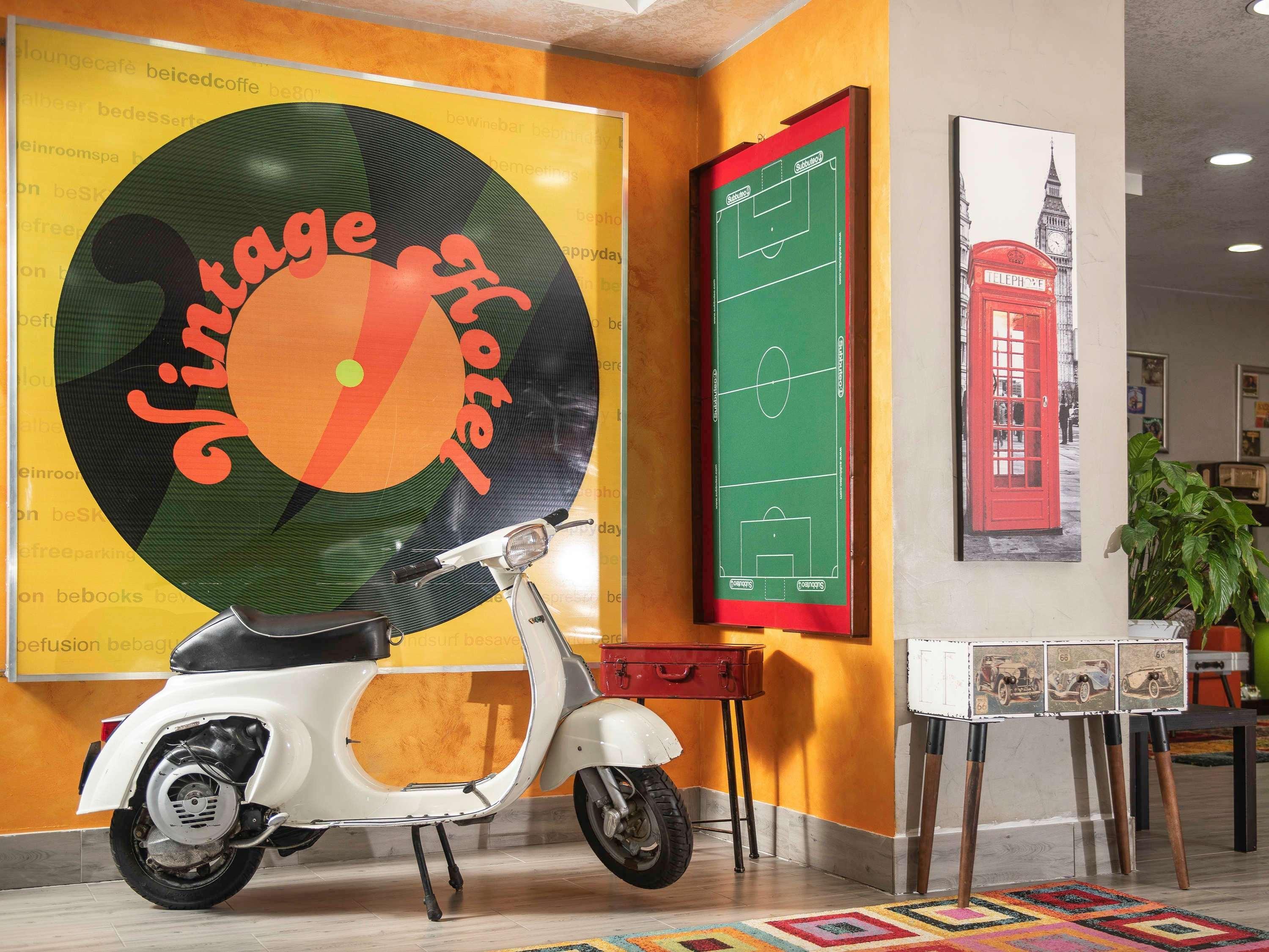 Hotel Ibis Styles Roma Vintage Esterno foto