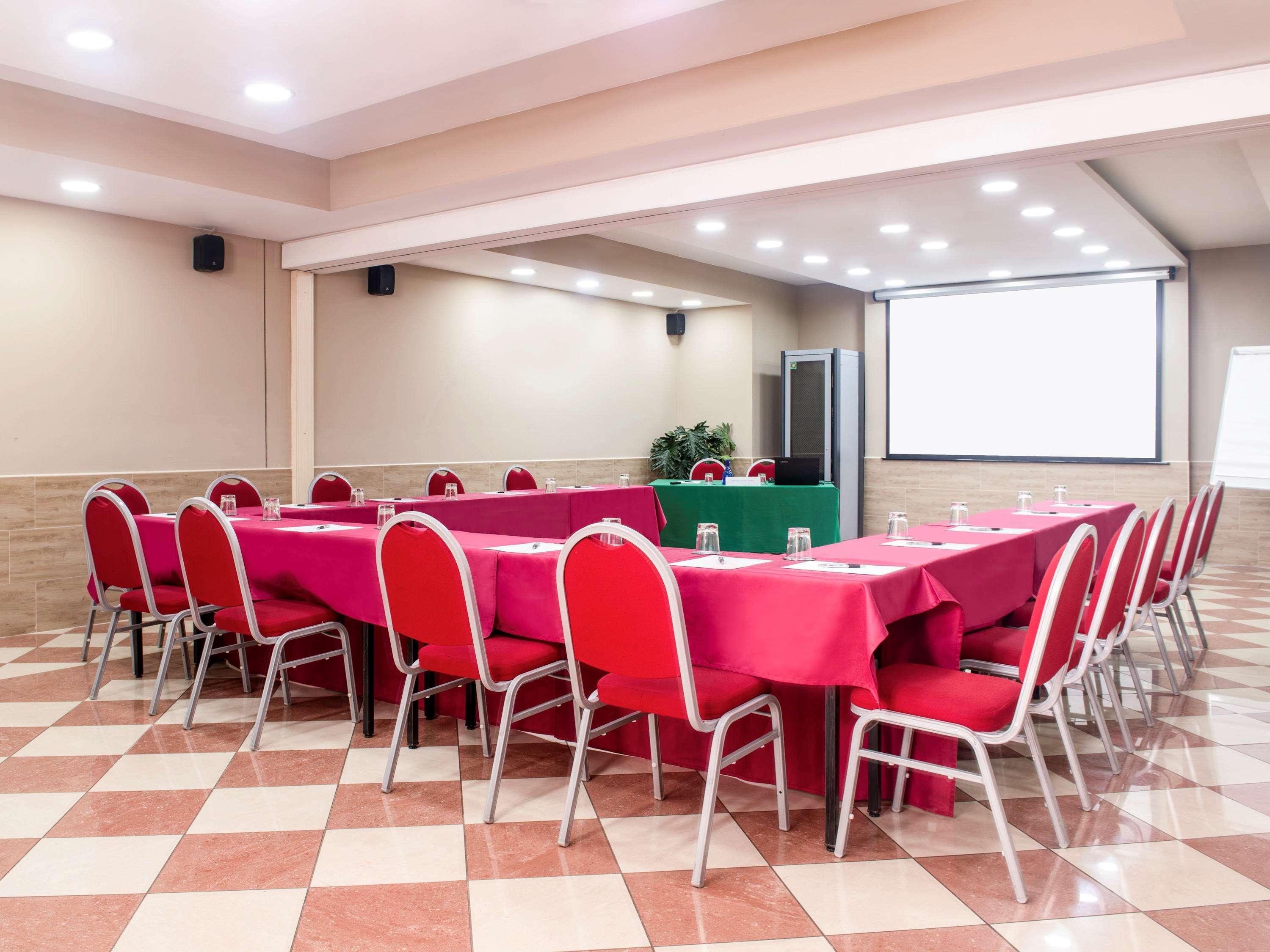 Hotel Ibis Styles Roma Vintage Esterno foto