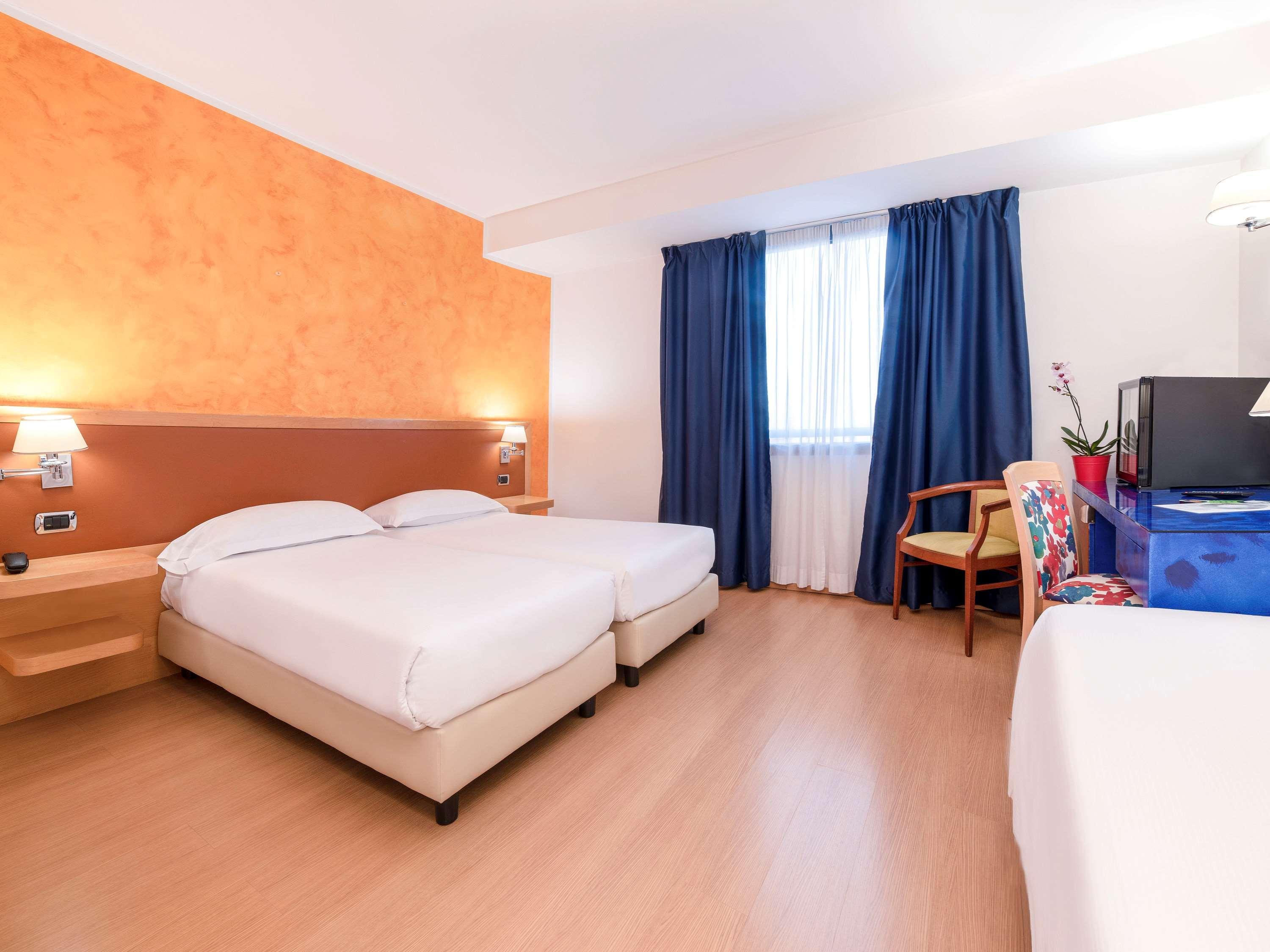 Hotel Ibis Styles Roma Vintage Esterno foto