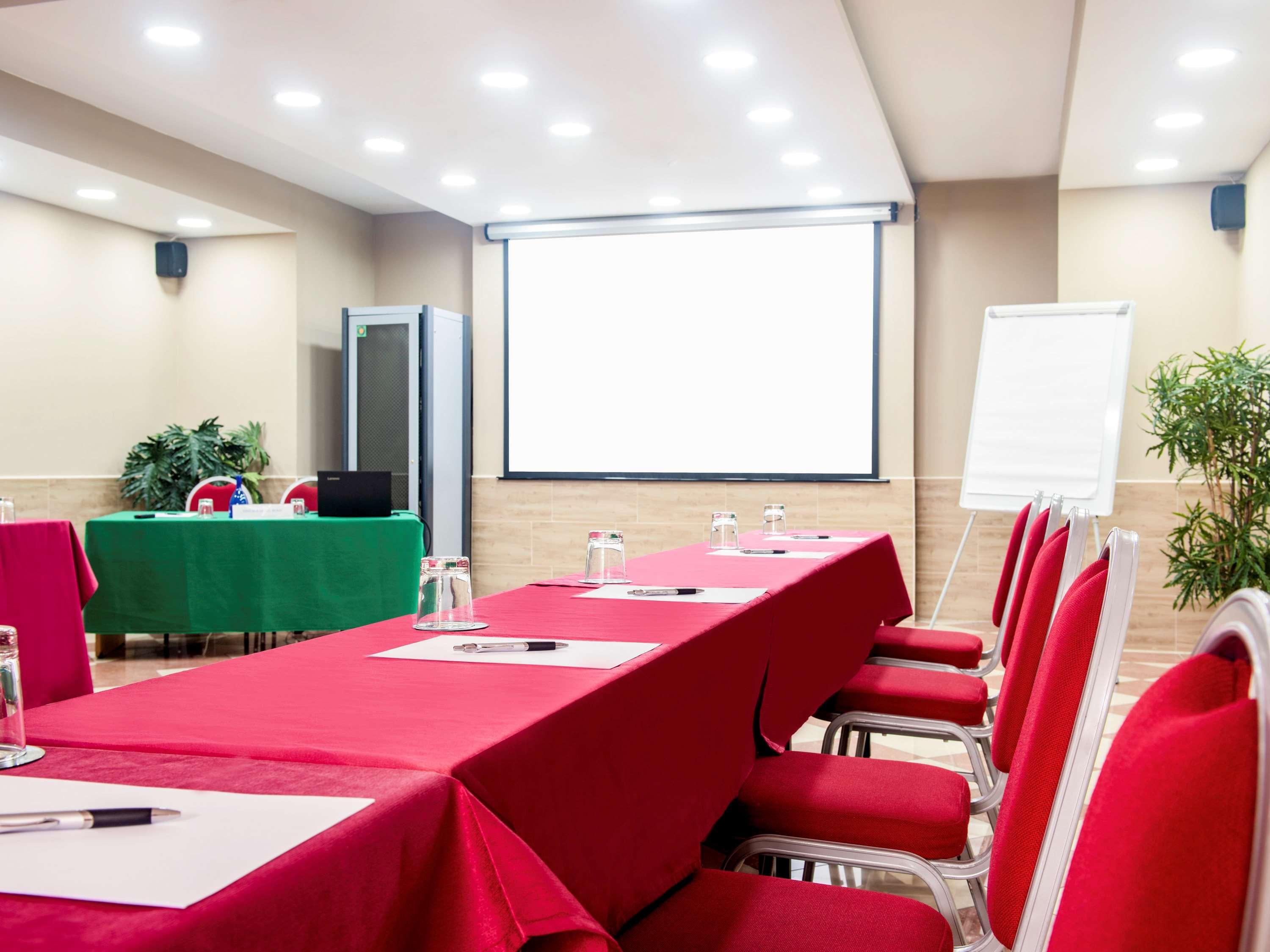 Hotel Ibis Styles Roma Vintage Esterno foto