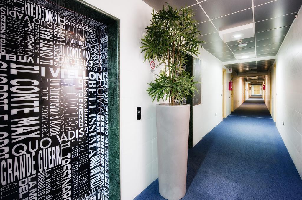 Hotel Ibis Styles Roma Vintage Esterno foto