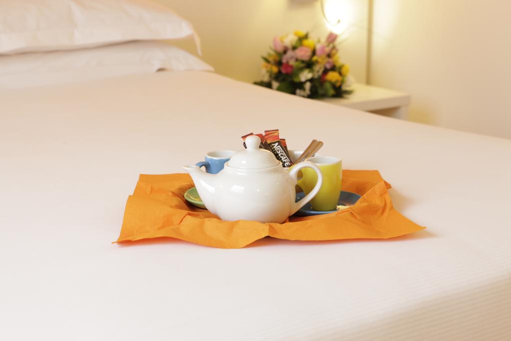 Hotel Ibis Styles Roma Vintage Esterno foto