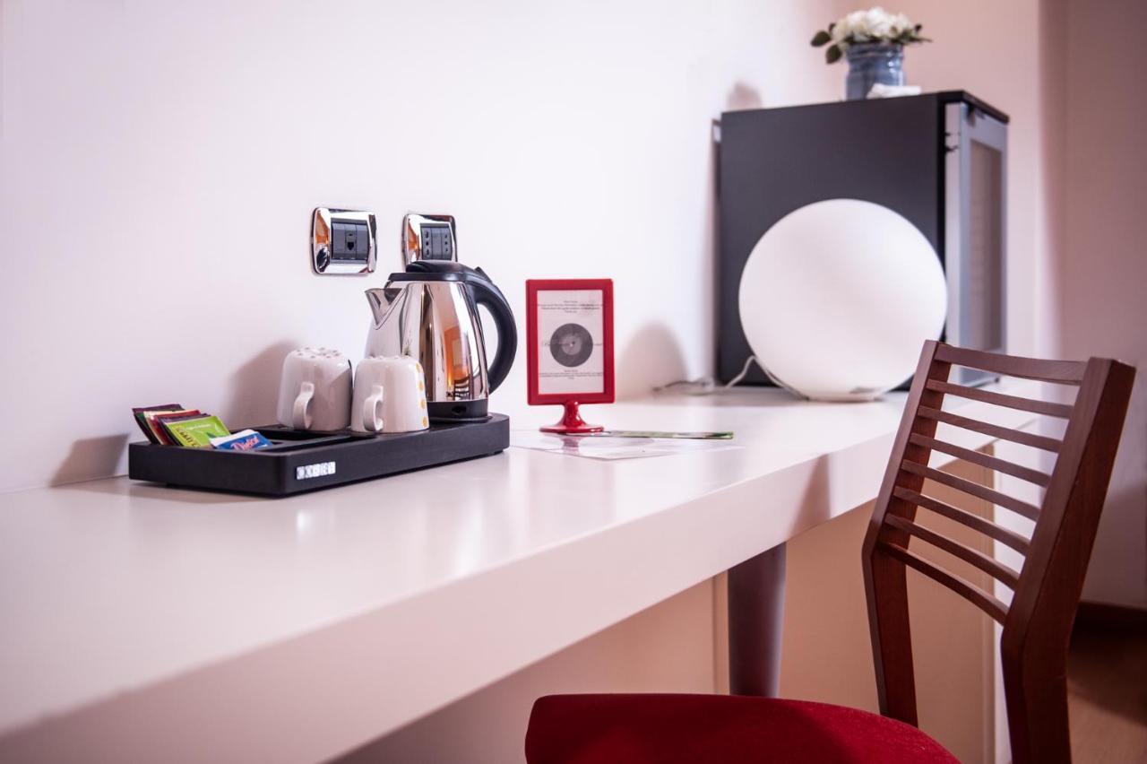 Hotel Ibis Styles Roma Vintage Esterno foto